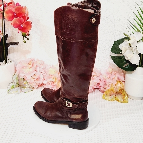 VINCE Camuto Pryna Embossed Brown High Boot Size 6M - Picture 2 of 14